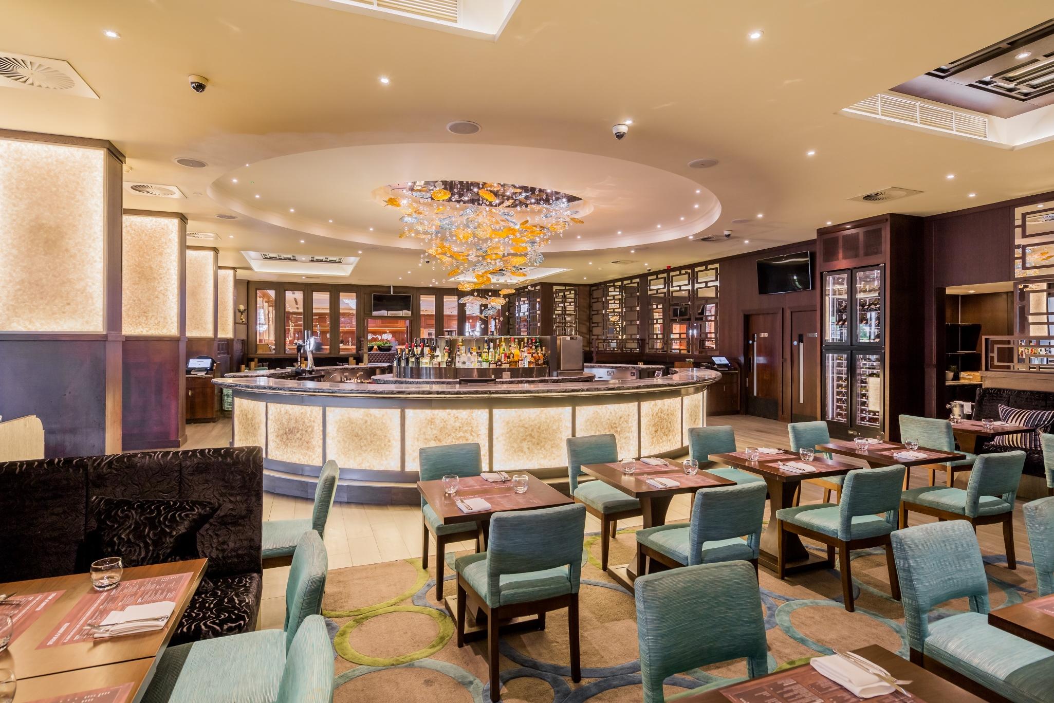 Radisson Blu Hotel, London Heathrow هيثرو المظهر الخارجي الصورة