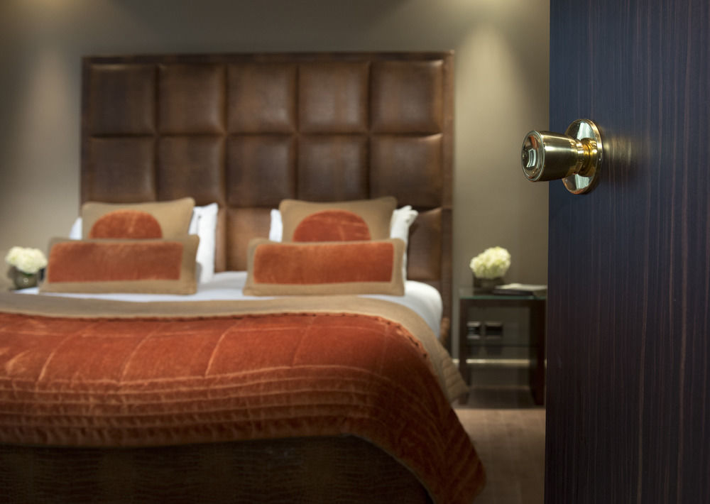 Radisson Blu Hotel, London Heathrow هيثرو المظهر الخارجي الصورة